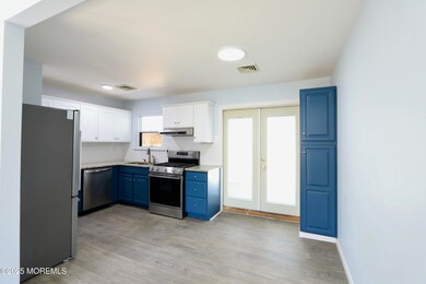 900 Hunter Blvd, Browns Mills, NJ 08015 - photo 5