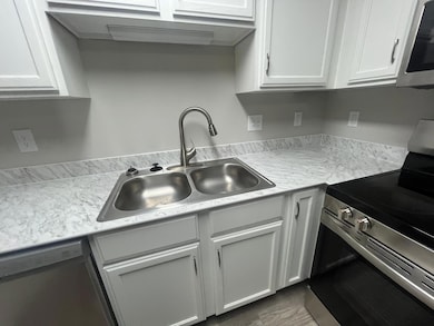 This is a similar unit, pictures are coming soon