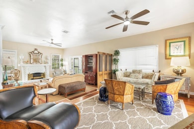 239 Lytton Ct, West Palm Beach, FL 33405 - photo 6