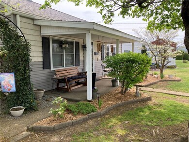 1922 Raymond Ave, Latrobe, PA 15650 - photo 3