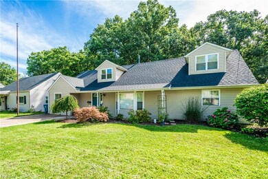 638 Irving Park Blvd, Sheffield Lake, OH 44054 - photo 2