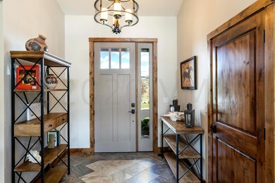 233 N Penstemon Ln-012
