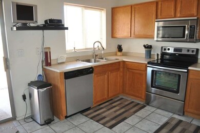 4 - Kitchen 2