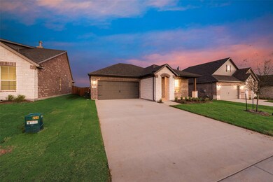 620 Juneau St, Gainesville, TX 76240 - photo 3