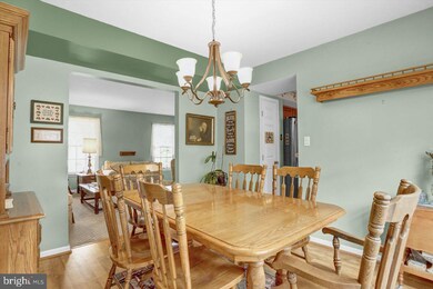 2704 Huyett Dr, Reading, PA 19608 - photo 7