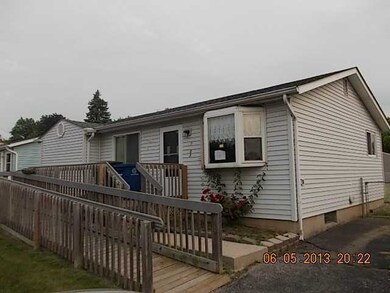 1633 Bluhm Rd, Columbus, OH 43223 - photo 3