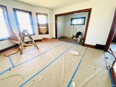 3064 Harding St, Detroit, MI 48214 - photo 7