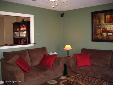 9412 Plumwood Rd, Louisville, KY 40291 - photo 2