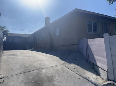 3851-53 Hemlock St, San Diego, CA 92113 - photo 3