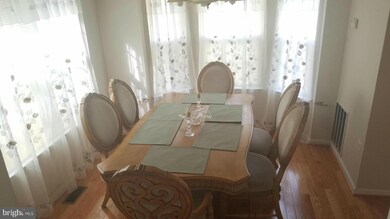 5516 Fishermens Ct, Clinton, MD 20735 - photo 7