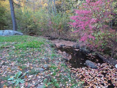 25 Pine St, Tilton, NH 03276 - photo 7