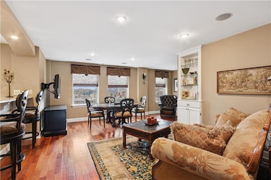 Hemingway Condominiums unit 604B, Kansas City, MO 64112 - photo 4