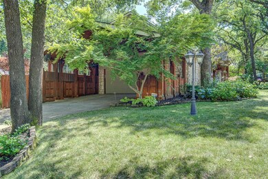 View of yard featuring a garage