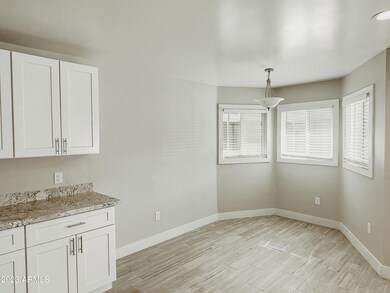 2221 N 27th St, Phoenix, AZ 85008 - photo 5