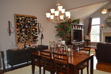 1175 Kingsmill Dr unit 1175, Algonquin, IL 60102 - photo 4