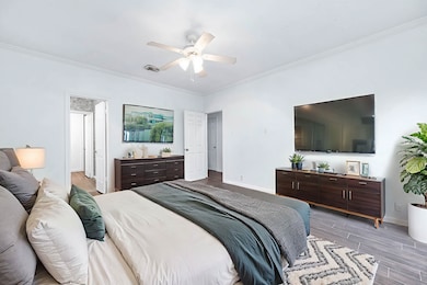 2664 Bering Dr unit 2664, Houston, TX 77057 - photo 6