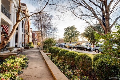 Fountain Lake Condominiums