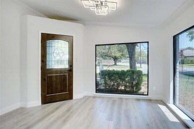 840 Springdale Rd, Bedford, TX 76021 - photo 5