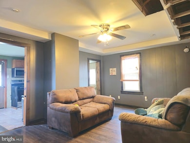 16 W Howard St, Viola, DE 19979 - photo 4