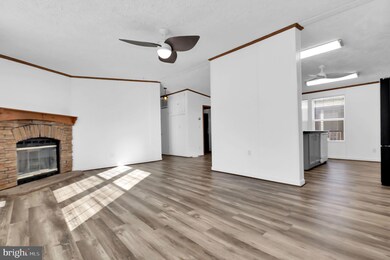 7810 Clark Rd unit D88, Jessup, MD 20794 - photo 3