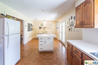 1214 Common St, New Braunfels, TX 78130 - photo 7