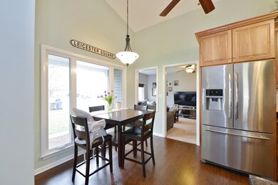 1964 Navarone Dr unit 5, Naperville, IL 60565 - photo 6