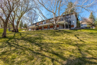 2472 Gates Dr SW, Rochester, MN 55902 - photo 2