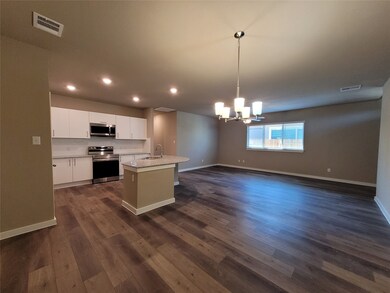 9729 Grosbeak Ln, Magnolia, TX 77354 - photo 4