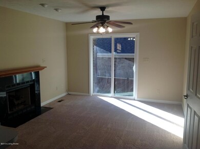 7815 Appleview Ln, Louisville, KY 40228 - photo 4