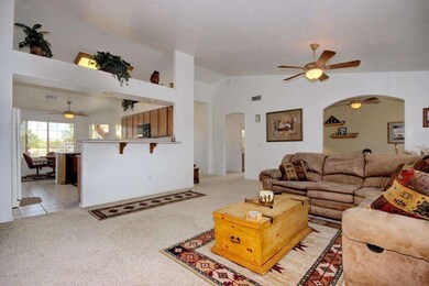 OPEN CONCEPT/GREATROOM