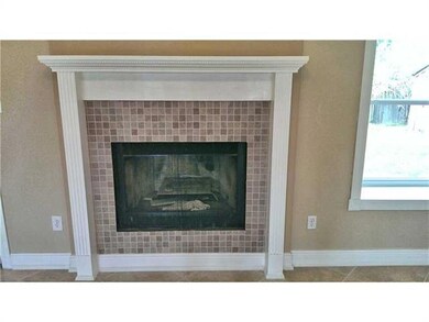 Den/Family/Great Room. Fireplace