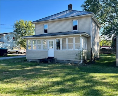 6 W Lacock St, Sandy Lake, PA 16145 - photo 3