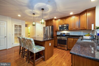 125 Spruce Ln, Annapolis, MD 21403 - photo 5