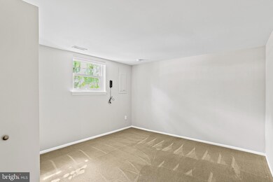 11876 Blue February Way, Columbia, MD 21044 - photo 7