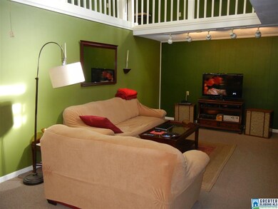 215 Hidden Ln, Calera, AL 35040 - photo 4