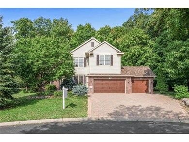 Lovely two story on cul-de-sac