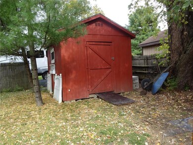 237 N Broadway, Wind Gap, PA 18091 - photo 5