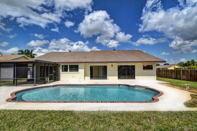 9783 Richmond Cir, Boca Raton, FL 33434 - photo 5