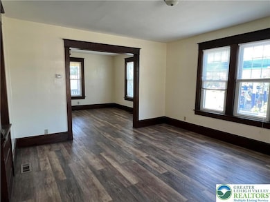 165 E Brown St, East Stroudsburg, PA 18301 - photo 7