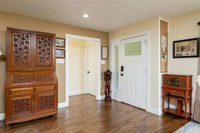 708 Edgehill Dr, Hurst, TX 76053 - photo 5