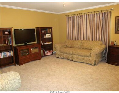 1403 Laura Ln unit CS, College Station, TX 77840 - photo 3