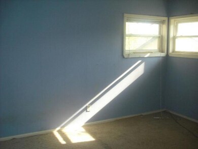 1071 Billie Dr, Columbus, OH 43227 - photo 5