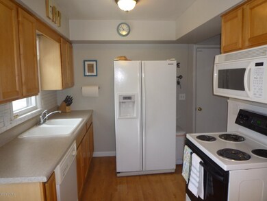 2422 Mapleview Ave, Portage, MI 49024 - photo 3