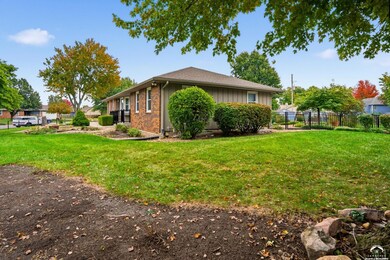 7225 SW Marian Rd, Topeka, KS 66614 - photo 5