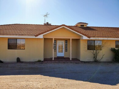 19700 W Verde Hills Dr, Wickenburg, AZ 85390 - photo 3