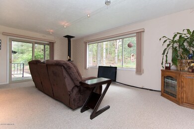 025 family room - IMG_8591