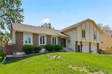 816 NW 16th St, Blue Springs, MO 64015 - photo 2