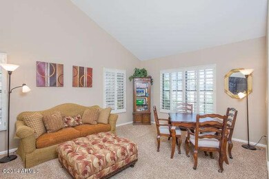 104640 E Pershing Great Size Living Room