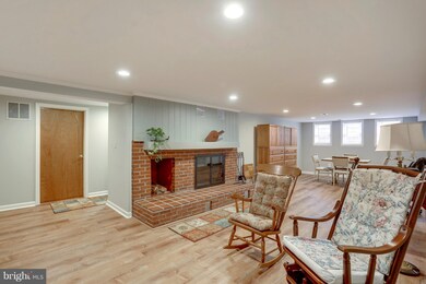 3107 Greencastle Rd, Burtonsville, MD 20866 - photo 7