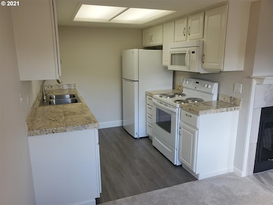 9540 SW 146th Terrace unit T-7, Beaverton, OR 97007 - photo 4